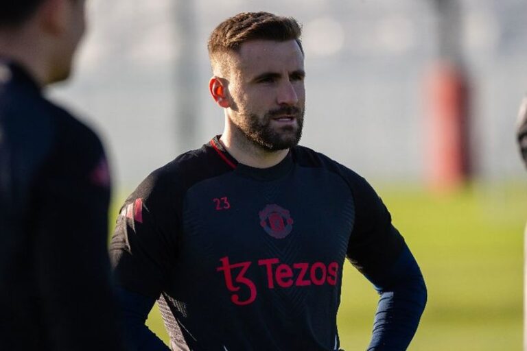 Dipertahankan atau Dijual, Ini Kata Ruben Amorim Soal Nasib Luke Shaw