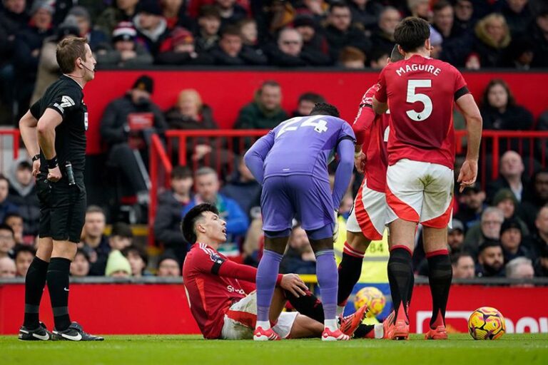 Kondisi Kian Membaik, Comeback Lisandro Martinez Sudah di Depan Mata?
