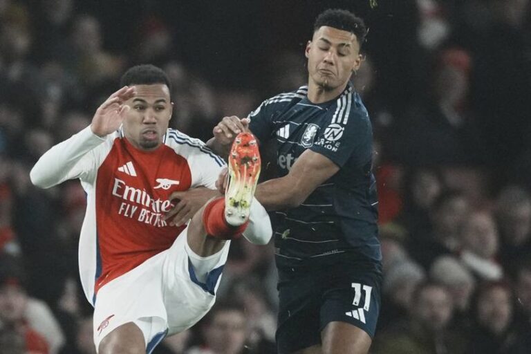 Aston Villa Blunder Jika Lepas Ollie Watkins ke MU, Kok Bisa?