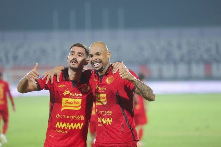 library_upload_21_2025_03_996x664_persija-jakarta-vs-p_ba717a5