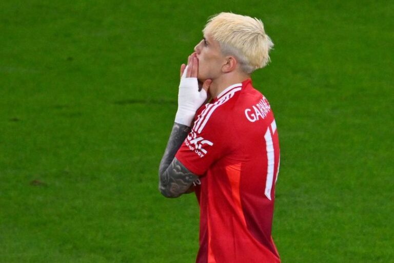 MU Cari Pembeli untuk Alejandro Garnacho, Tottenham Siap Menampung