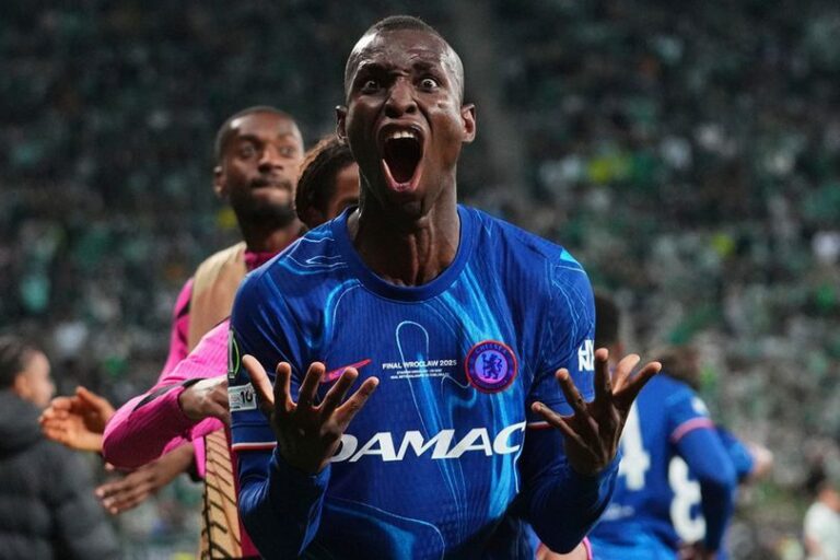 Beneran Nih? MU Mulai Bermanuver untuk Transfer Nicolas Jackson