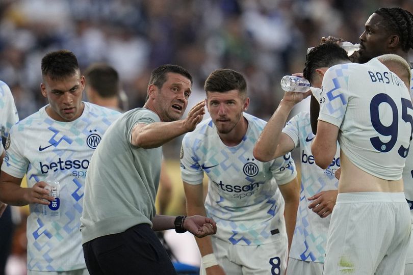 Cristian Chivu Ingin Ikuti Jejak Conte dan Allegri: Juara Serie A di Musim Perdana