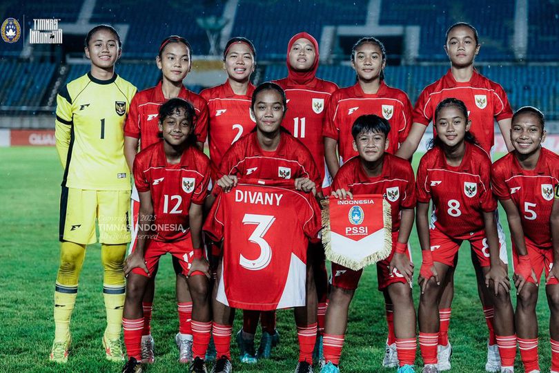 library_upload_21_2025_08_996x664_timnas-putri-indones_7abeda1